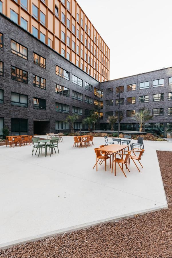 For Students Studying In Barcelona Only - Stunning Spacious Studios And Private Rooms At Pallars Student Accommodation Eksteriør bilde