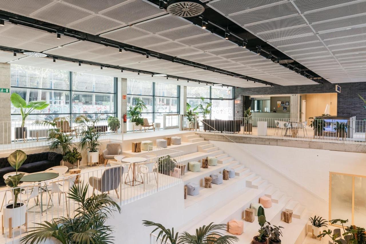 For Students Studying In Barcelona Only - Stunning Spacious Studios And Private Rooms At Pallars Student Accommodation Eksteriør bilde