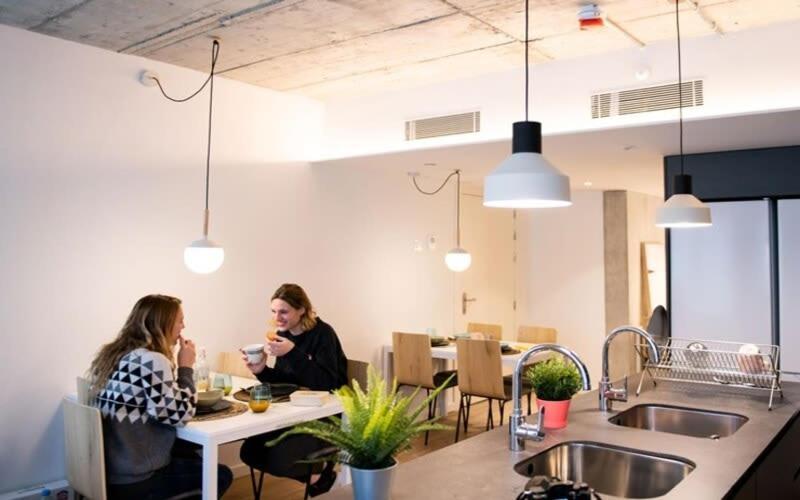 For Students Studying In Barcelona Only - Stunning Spacious Studios And Private Rooms At Pallars Student Accommodation Eksteriør bilde